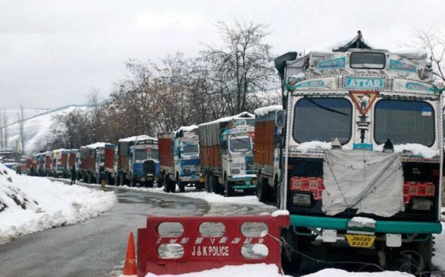 onewaytrafficmovementallowedfromsrinagartowardsjammu